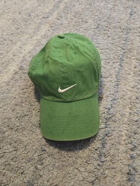 Nike Heritage86 Adjustable Swoosh Hat